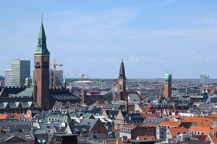 Copenhagen Private Walking Tour — Little Mermaid, Nyhavn & Royal Sights photo 2