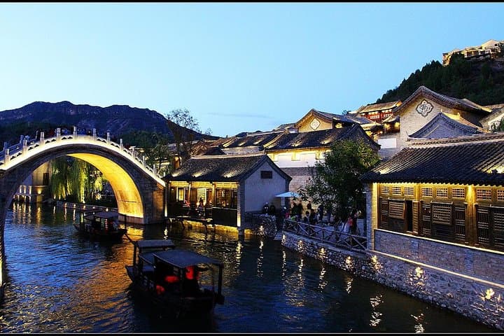Simatai Great Wall Hike and Gubei Water Town Night Tour from Beijing photo 3
