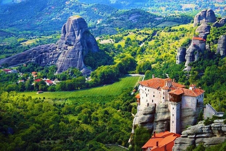 Private Mercedes Day Tour to Meteora and Thermopylae from Athens photo 3