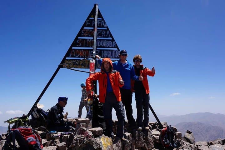 2-Day Budget Toubkal Trek: Summit Mount Toubkal from Imlil