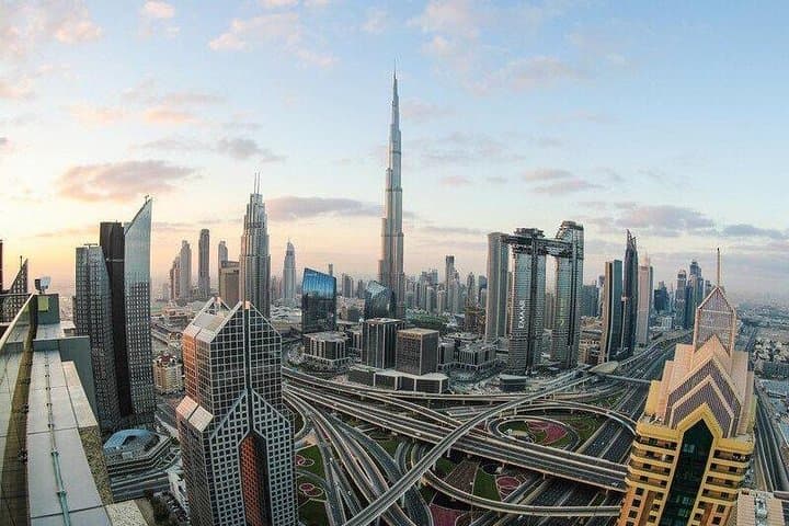 At The Top & Dubai Aquarium: Burj Khalifa Views and Underwater Zoo Combo photo 4