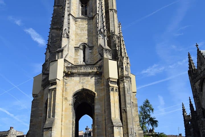 Grand Bordeaux Bike Tour: 3-Hour City Highlights by Bicycle photo 4