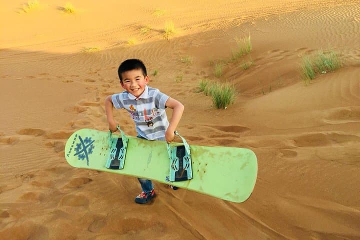 Dubai Sunrise Desert Tour: Sunrise Dune Drive & Sandboarding in the Arabian Desert photo 6