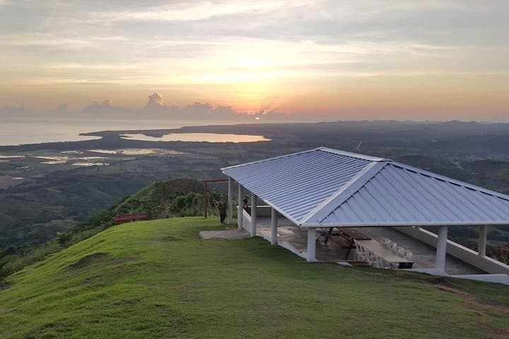 Montaña Redonda & Playa Esmeralda: 360° Views Above Punta Cana photo 2