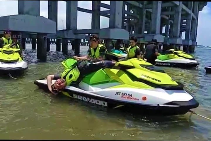 Private Jet Ski Adventure in Bali — 1-Hour Guided Mangrove & Harbour Tour photo 3