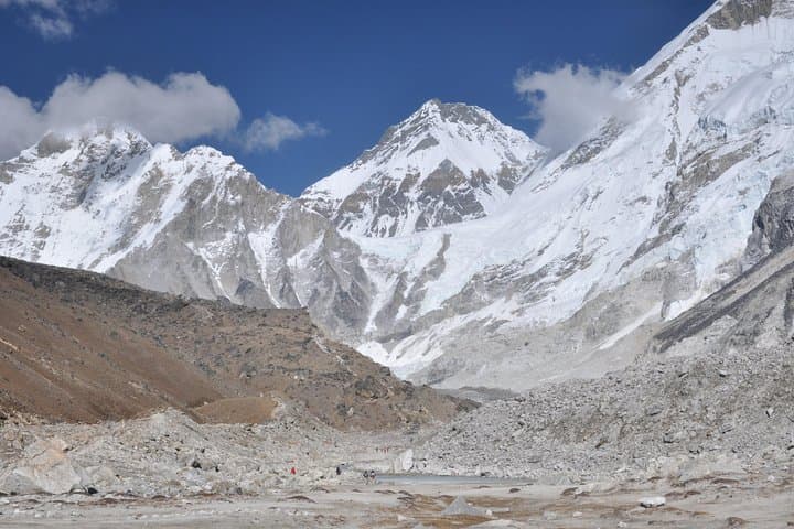 Everest Base Camp Private Guided Trek: 14-Day Lukla to Kala Patthar Expedition