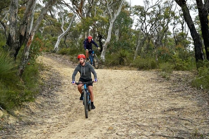 Blue Mountains Hanging Rock E‑Bike Ride — Self‑Guided Electric Mountain Biking photo 3