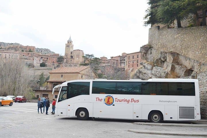 Panoramic Airport Transfer to Valencia — Guided Bus Tour from Airport to City photo 3