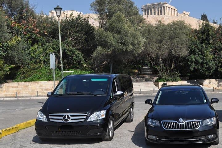 Private Half-Day Car & Driver in Dubai — Flexible City Transfers and Sightseeing photo 6