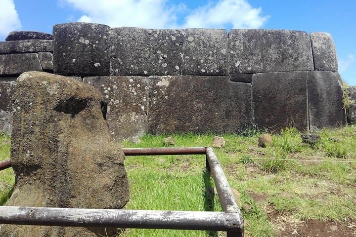 Birdman Journey: Half-Day Orongo & Rano Kau Tour on Easter Island photo 2