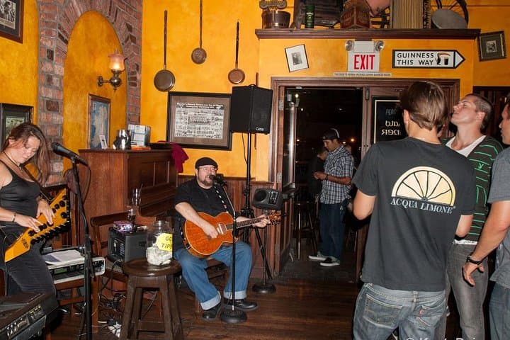 Shoreditch Night Pub Crawl: 12 Bars from Old Street Station photo 4