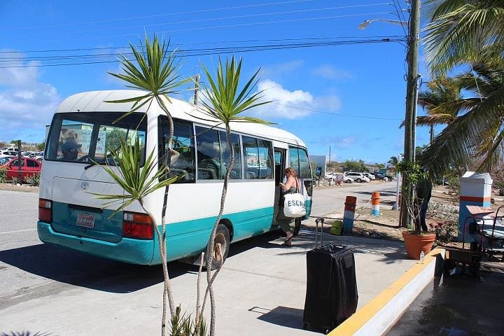 Stress-Free Round-Trip Airport Transfers in St Maarten