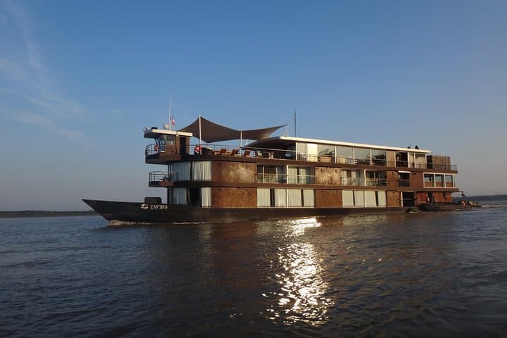 8-Day Amazon Luxury Cruise from Iquitos on the Zafiro — Pacaya Samiria Expedition