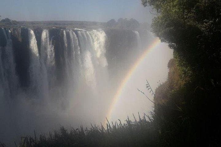 Victoria Falls Zimbabwean Side: Shungu naMutitima Cultural Waterfall Tour