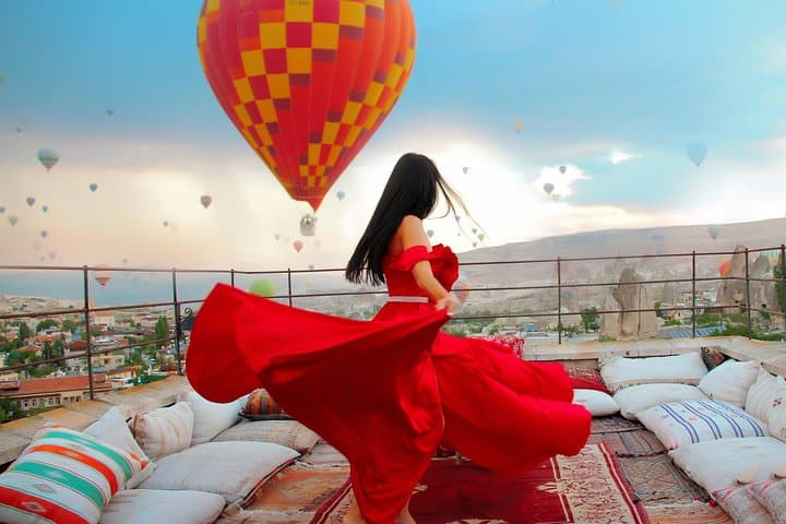Cappadocia Sunrise Hot Air Balloon Flight Over Göreme Valley photo 6