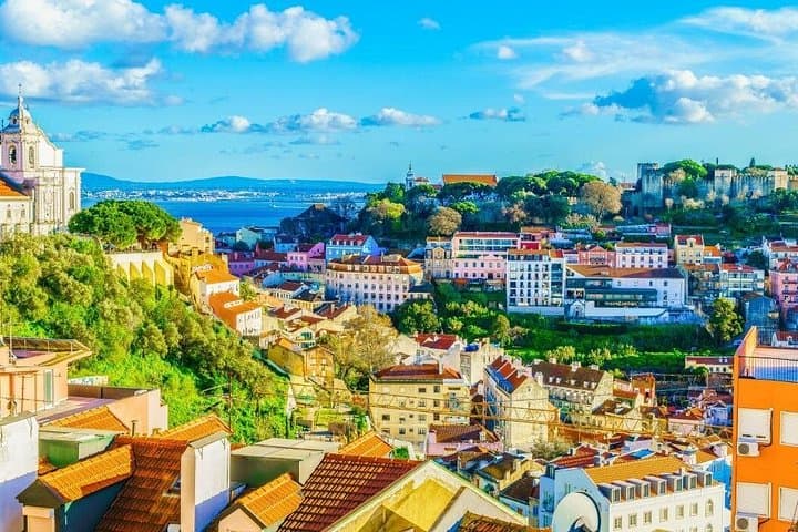 10-Day Private Portugal Highlights Tour — Lisbon to Douro Tailored Itinerary photo 1