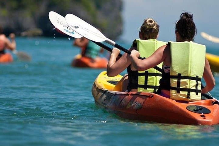 Snorkel, Kayak & Fish: Machalilla National Park Coastal Adventure