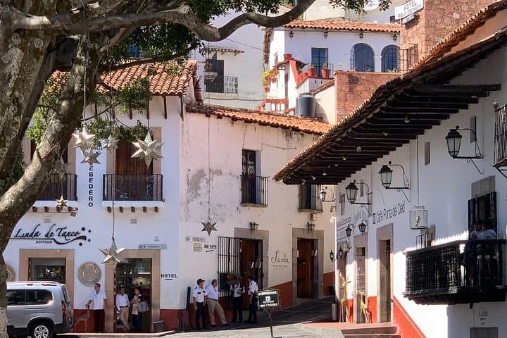 Explore Taxco & Cacahuamilpa Grottoes: A Full-Day Cave and Silver Town Tour from Mexico City photo 3