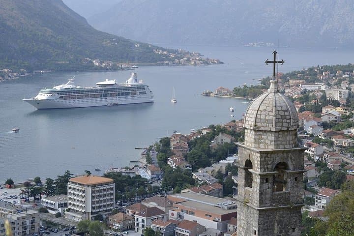 Sarajevo to Kotor Transfer with Full-Day Herzegovina & Mostar Tour photo 1