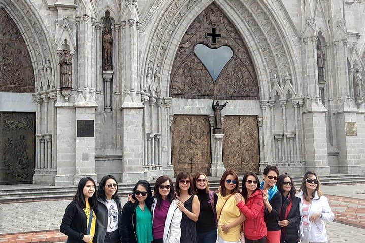 Full-Day Quito Private Tour — Historic Center, Teleférico & Equator Experience photo 5