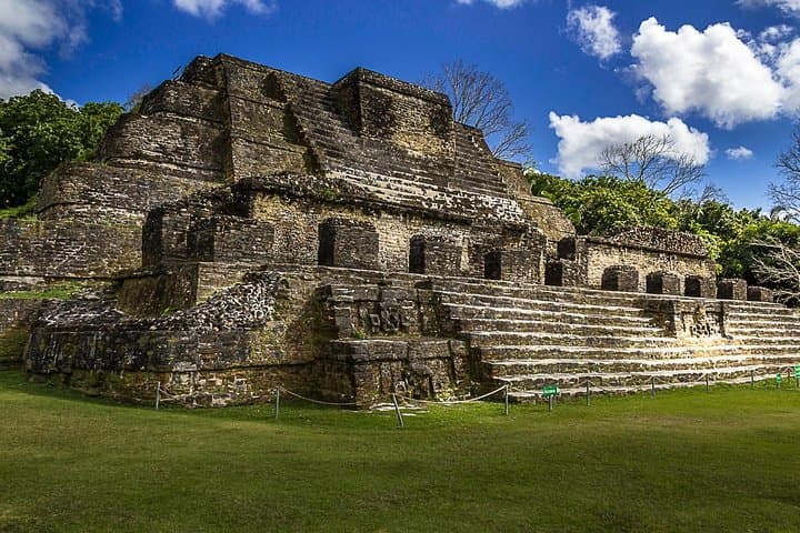 Altun Ha Ruins & Belize City: Day Trip from Caye Caulker photo 3