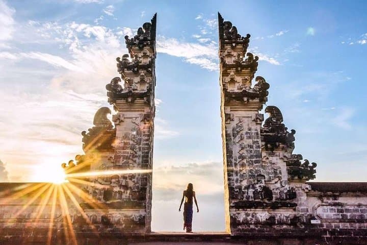 Custom Bali Full-Day Private Tour: Temples, Rice Terraces & Waterfalls