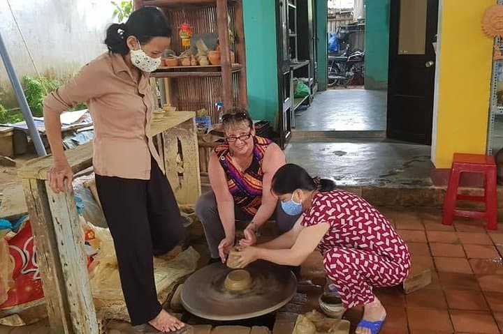 Hoi An Pottery & Lantern Workshop with Coconut Basket-Boat Ride photo 2