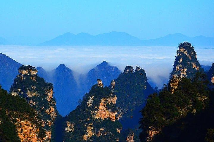 Zhangjiajie 4-Day Easy Tour — Avatar Peaks, Glass Bridge & Tianmen Cable Car photo 3