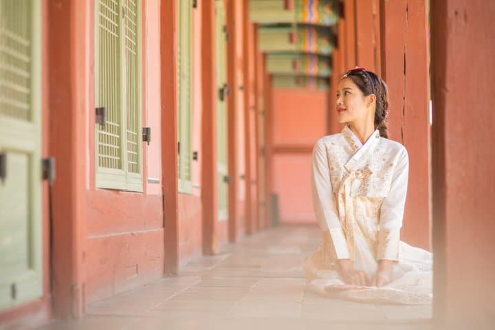 Hanbok Rental & Gyeongbokgung Experience in Seoul photo 5