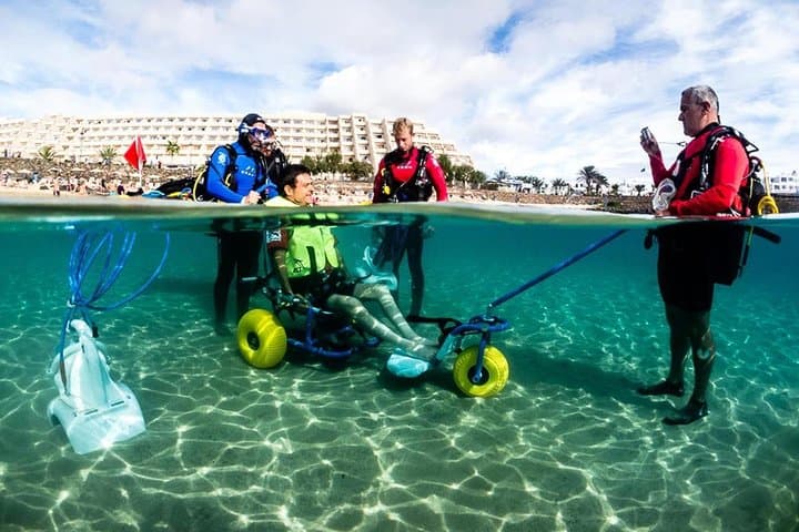 Accessible Sea Trek and Scuba in Lanzarote: Underwater Wheelchair Adventures photo 2