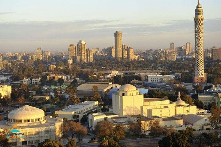 El-Moez to Cairo Tower: Evening Walking Tour & Spinning-Restaurant Dinner photo 3