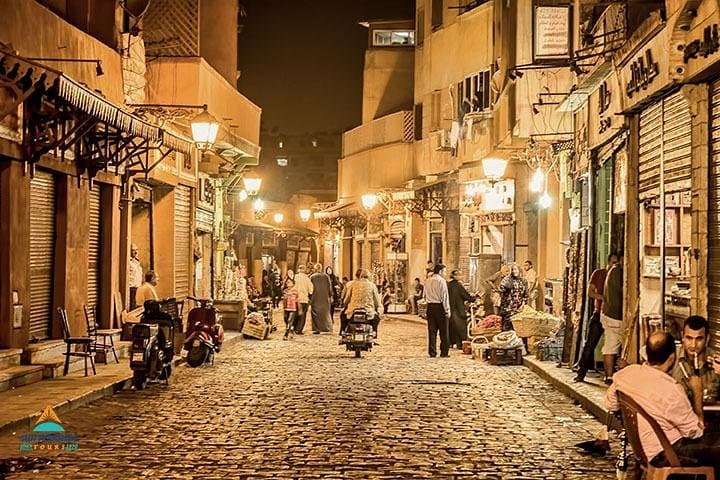 Medieval Cairo Bazaar Tour: Khan el-Khalili & El Mosky Shopping Experience