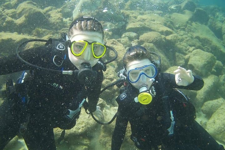 Lanzarote Basic Scuba: 2-Dive Intro to Volcanic Reefs photo 6