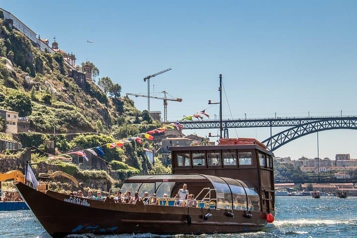 Porto Six Bridges Panoramic Cruise: 50-Minute Douro River Sightseeing Tour