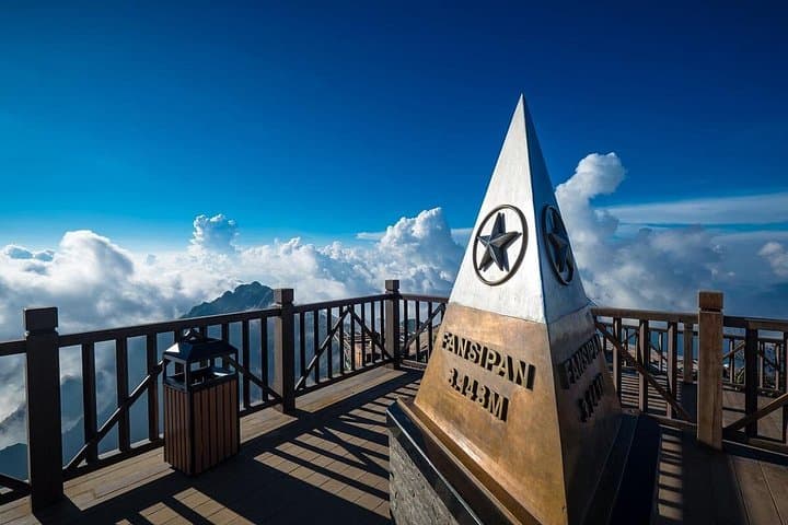 Sapa 2-Day Fansipan Tour: Cable Car, Cat Cat Village & Peak Hike photo 1