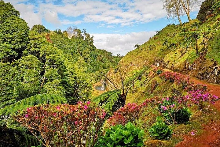 Jeep Tour Nordeste São Miguel: Full-Day 4x4 Adventure with Lunch photo 3