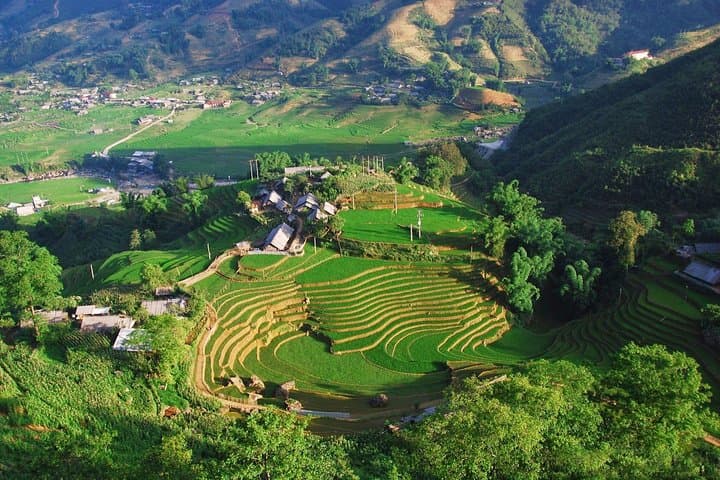 Sapa 2-Day Trek from Hanoi: Cat Cat, Lao Chai & Ta Van Overnight photo 2