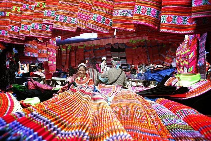 Sapa & Bac Ha Market: 2-Day Trek, Village Life and Weekend Market photo 4