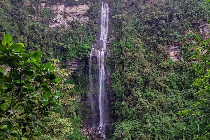 Hike to La Chorrera: Colombia’s Tallest Waterfall from Bogotá