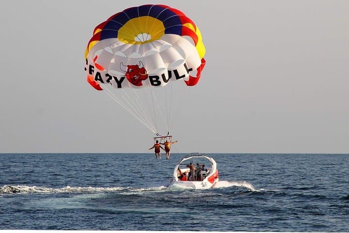 Hurghada Parasailing Adventure: 30-Min Speedboat Flight with Hotel Pickup photo 6