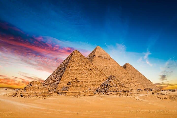 Half-Day Private Tour to the Pyramids of Giza: Great Pyramid & Sphinx Visit photo 4