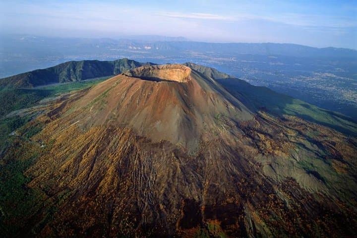 Vintage Van to Vesuvius: Guided Crater Hike & Transfer from Naples photo 6