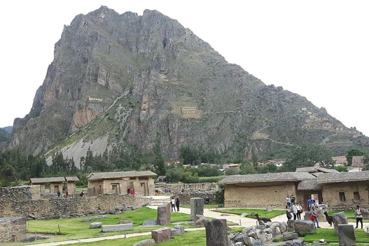 Sacred Valley Day Trip from Cusco: Pisac, Ollantaytambo & Chinchero photo 5