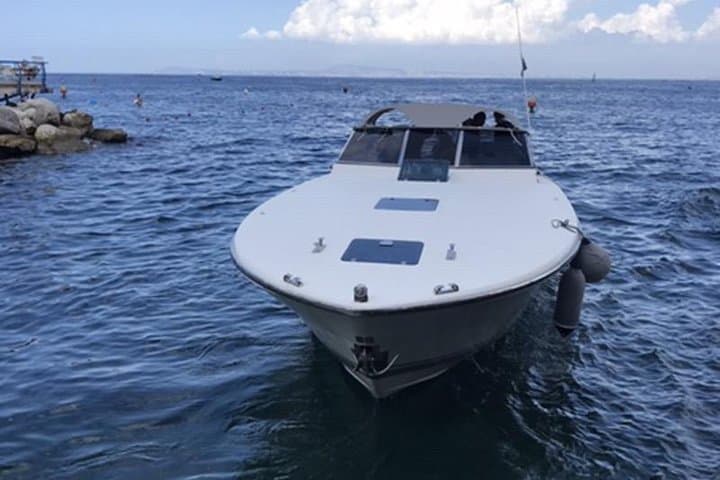 Private One-Day Boat Tour to Capri from Sorrento photo 4