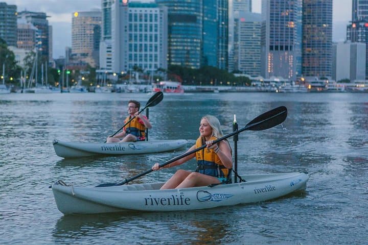 Brisbane City Twilight Kayak: Guided 90-Minute Sunset Paddle on the Brisbane River