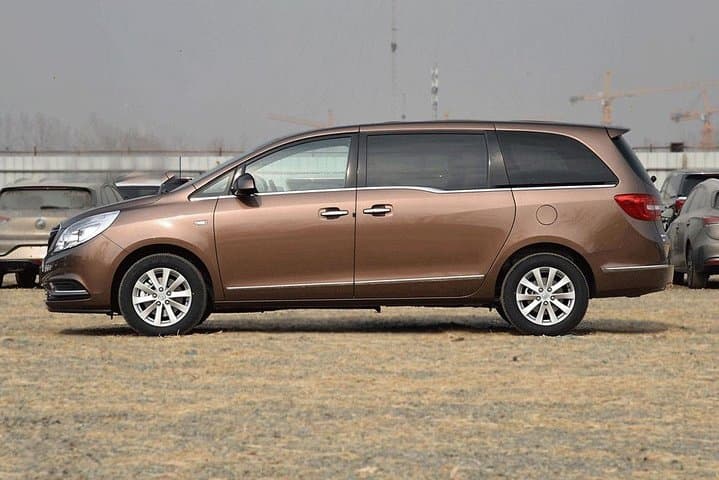 Seamless Private Transfer from Chicago O'Hare to Your Downtown Hotel photo 3