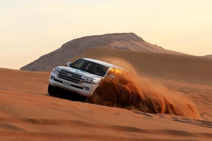 Dubai Desert Safari with BBQ Dinner and Evening Camp photo 6