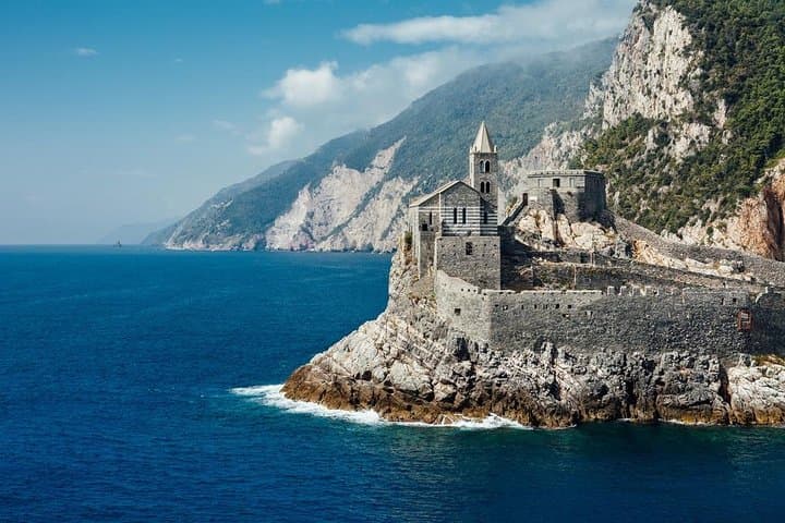 Private EASY Cinque Terre Tour from Livorno — Accessible Day Trip to Portovenere, Vernazza & Corniglia photo 4