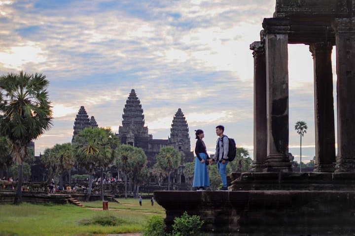 Five-Day Siem Reap to Battambang Private Tour: Angkor, Kulen & Tonle Sap photo 2
