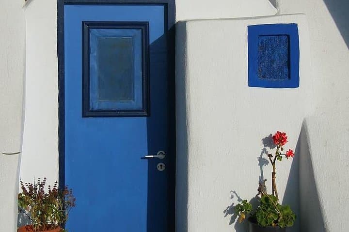 Private Mykonos Old Town Walking Tour — Windmills, Little Venice & Paraportiani photo 4